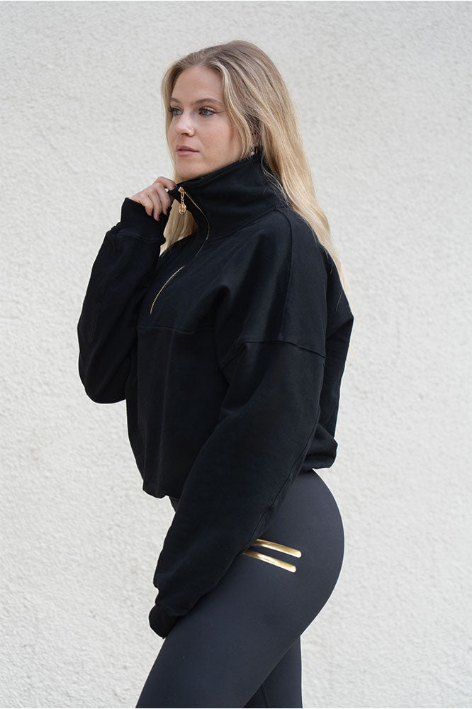 Edge Cozy Half Zip Sweater på modell