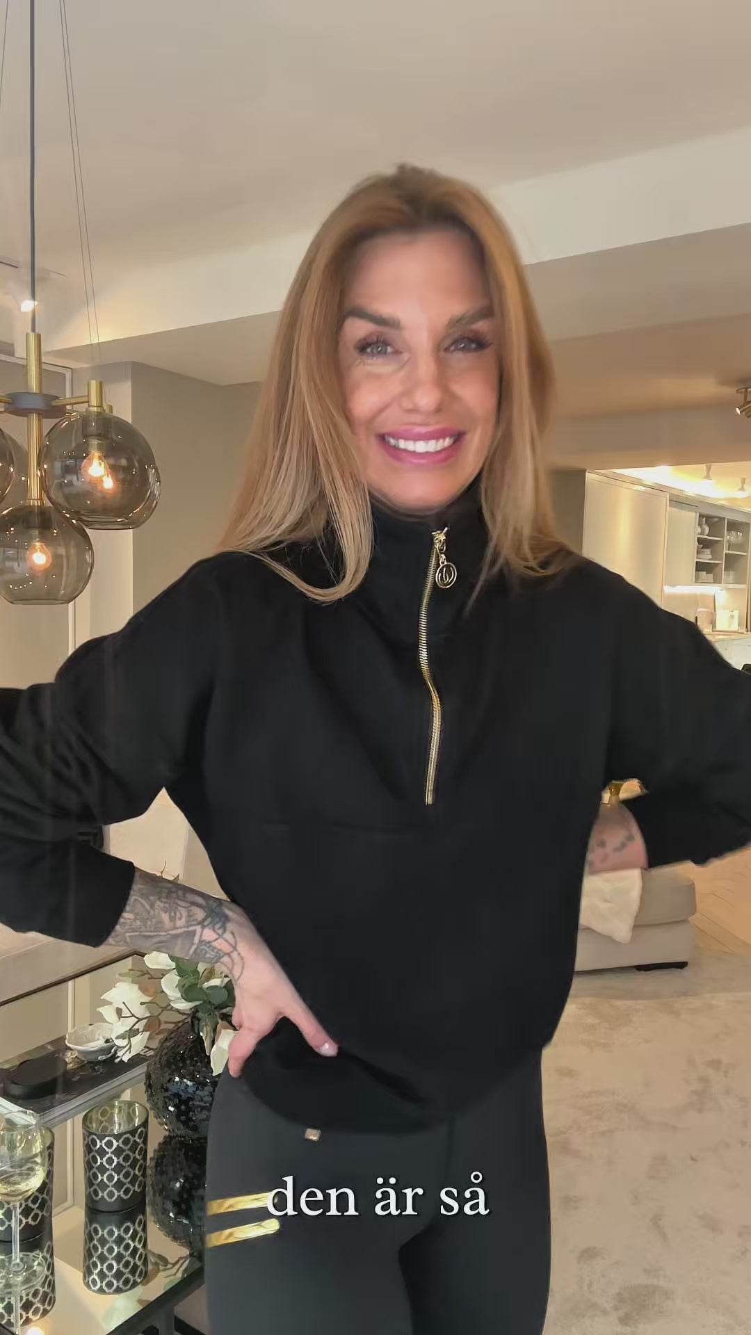 Edge Cozy Half Zip Sweater – video